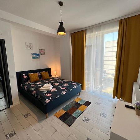 Апартаменти Apartament Ema Неводарі Екстер'єр фото