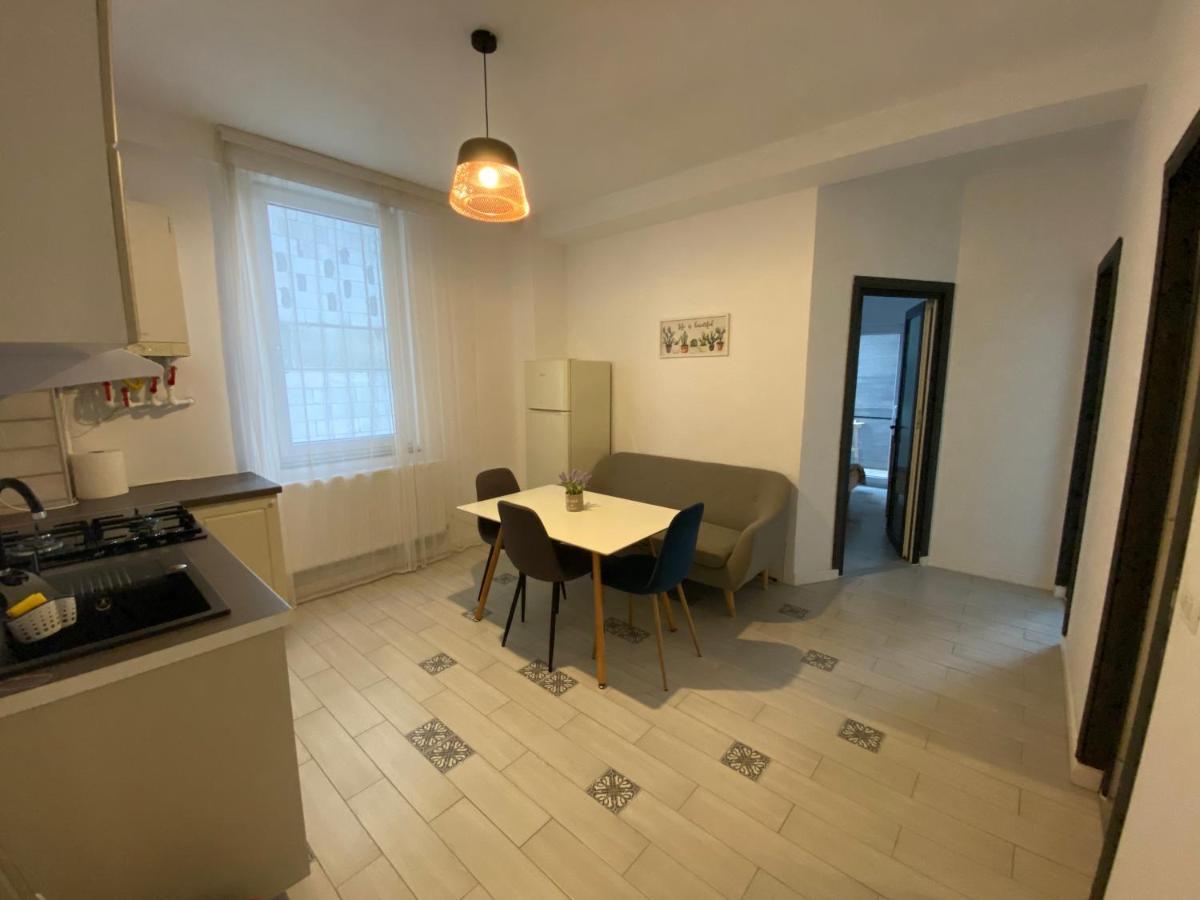 Апартаменти Apartament Ema Неводарі Екстер'єр фото